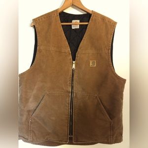 Men’s  Carhartt vest good condition